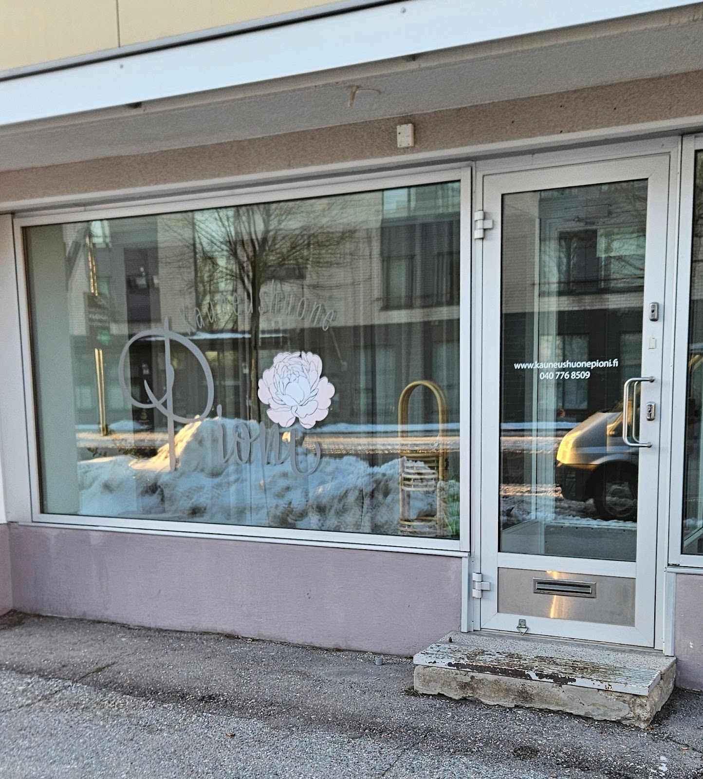 Kauneushuone Pioni Lohjan keskusta