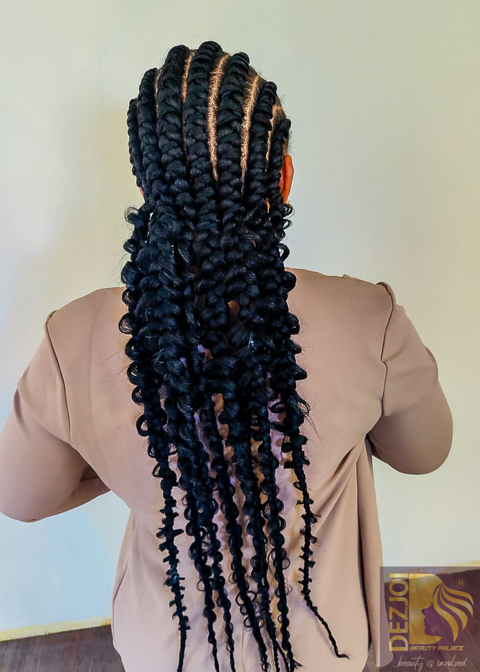 Dezjoi Beauty Palace - African Hair Braiding | Best Hairdressing Salon Finland kuva 6