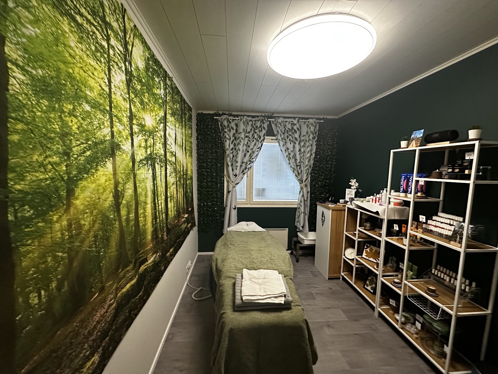 Hemmotteluhuone Luonnonhehku kuva 3