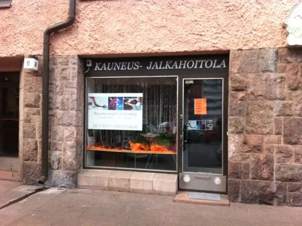 Kauneushoitola Amelie Karhupuisto