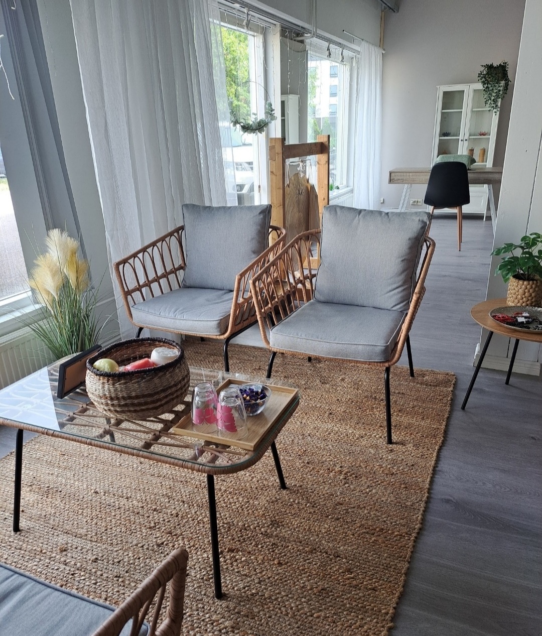 Studio Feel / Erikoiskosmetologi Päivi Saarinen
