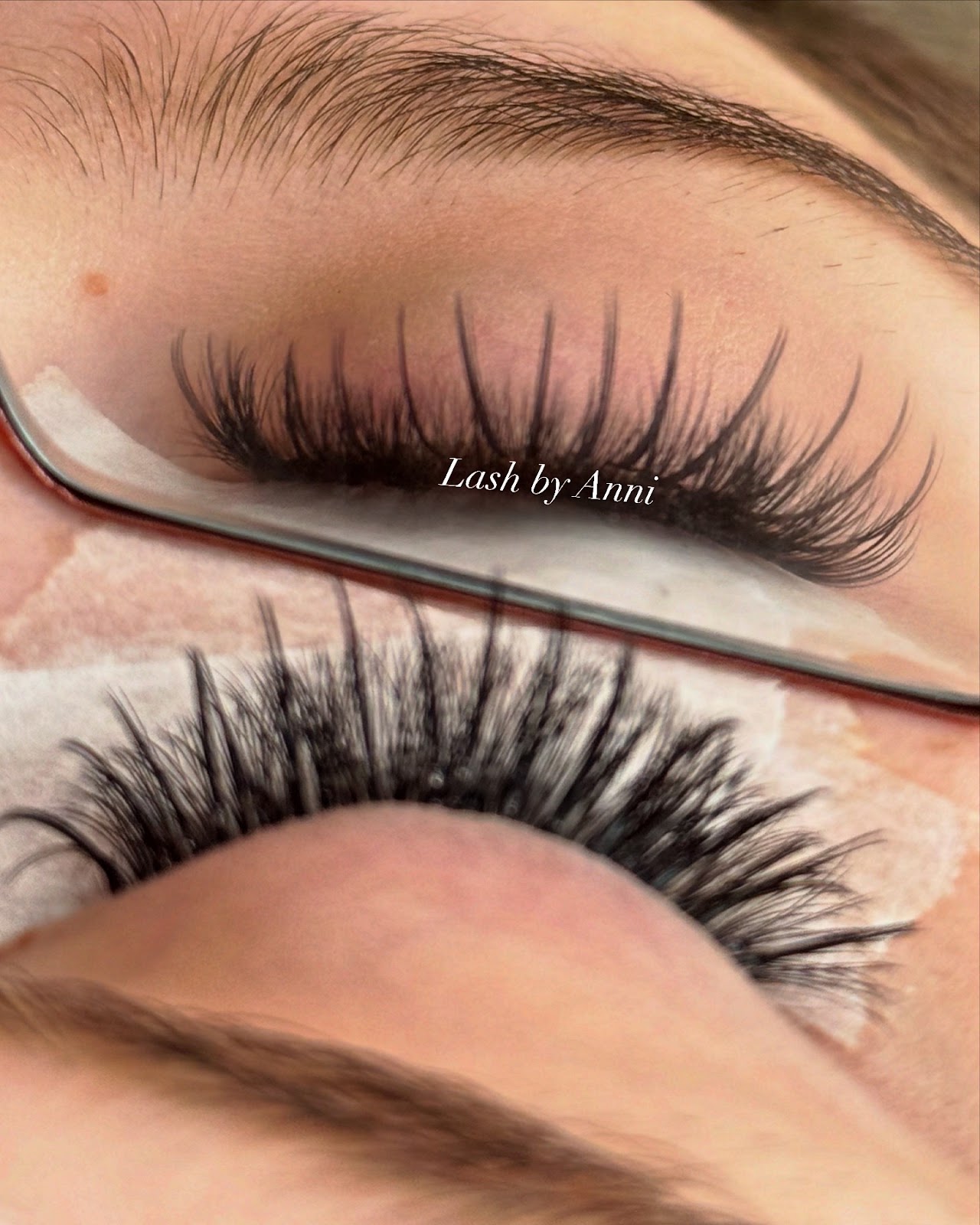 Anni Glamour (@annilashbeauty) kuva 2