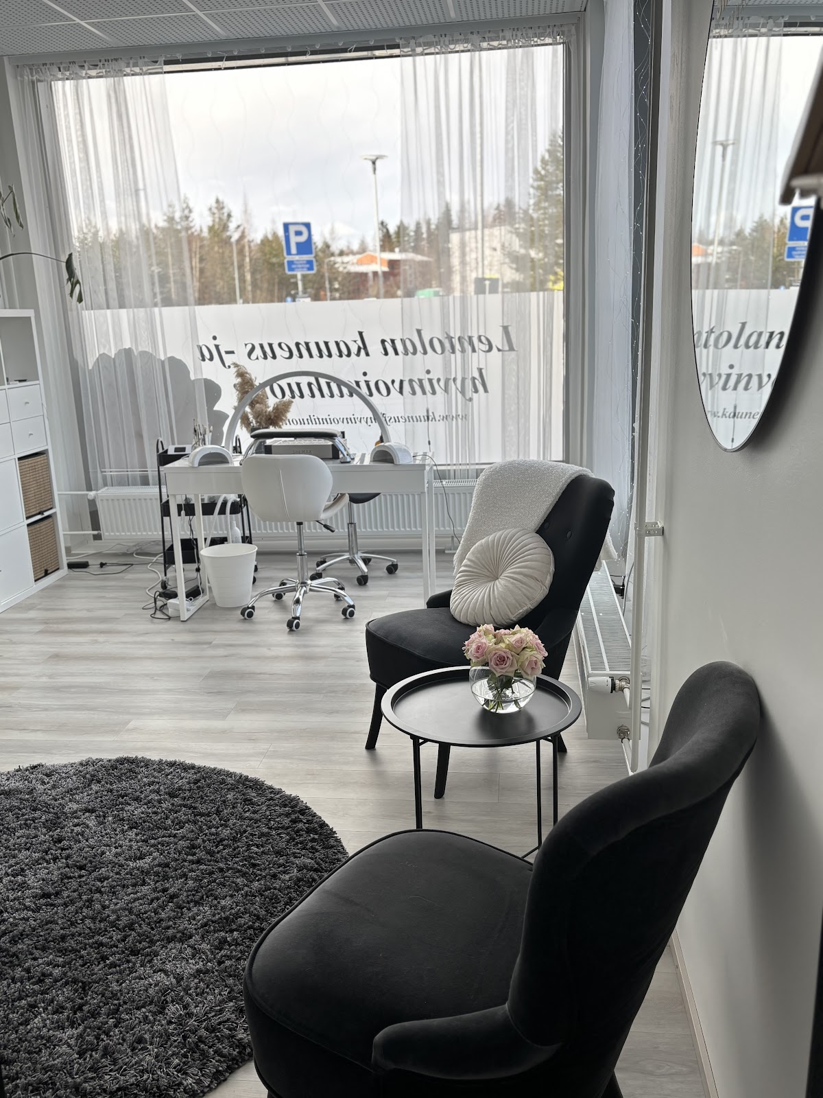 Lentolan kauneus -ja hyvinvointihuone kuva 5